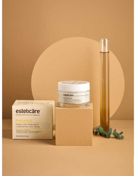 ESTETICARE CREMA VISO ILLUMINANTE - 50 ML ESTETICARE CREMA VISO ILLUMINANTE - 50 ML